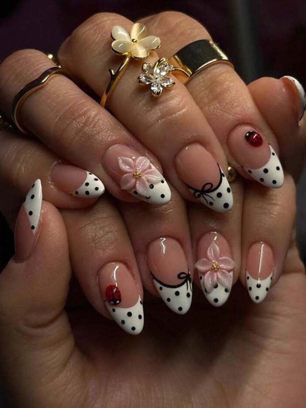 24pc Press On Nail Set from the Nail Bar 💅